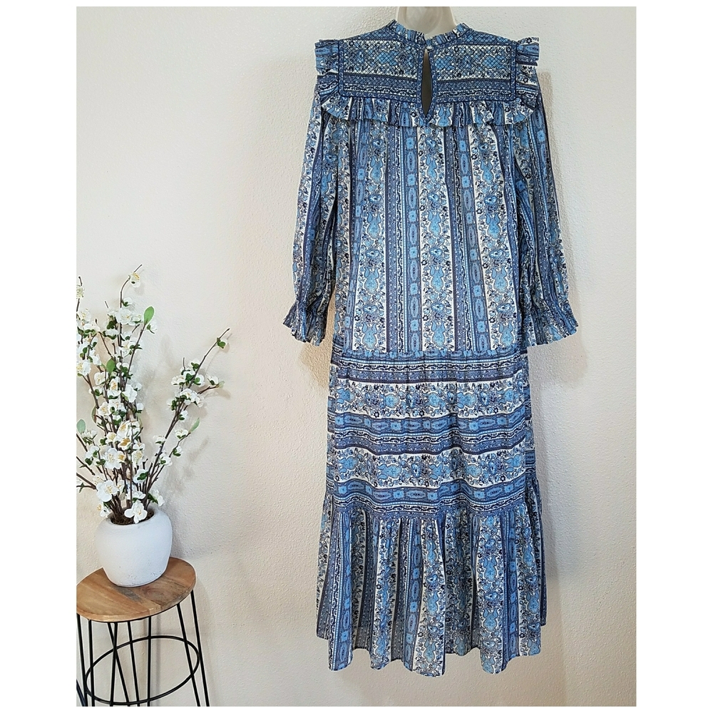 DOEN Mountain Dress in Blue Mandevilla Vine Floral Print - Picture 4 of 9